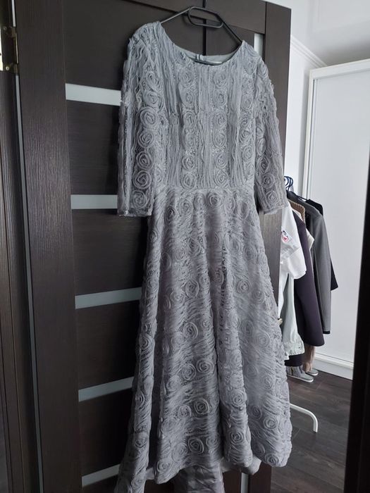 Продается платье