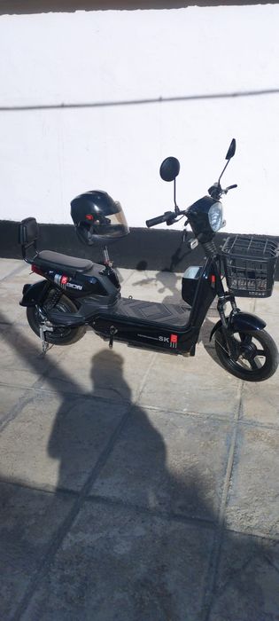 Продам электро самокат