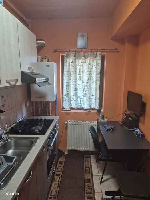 Garsoniera 40m pătrați Pret usor Negociabil..!!!