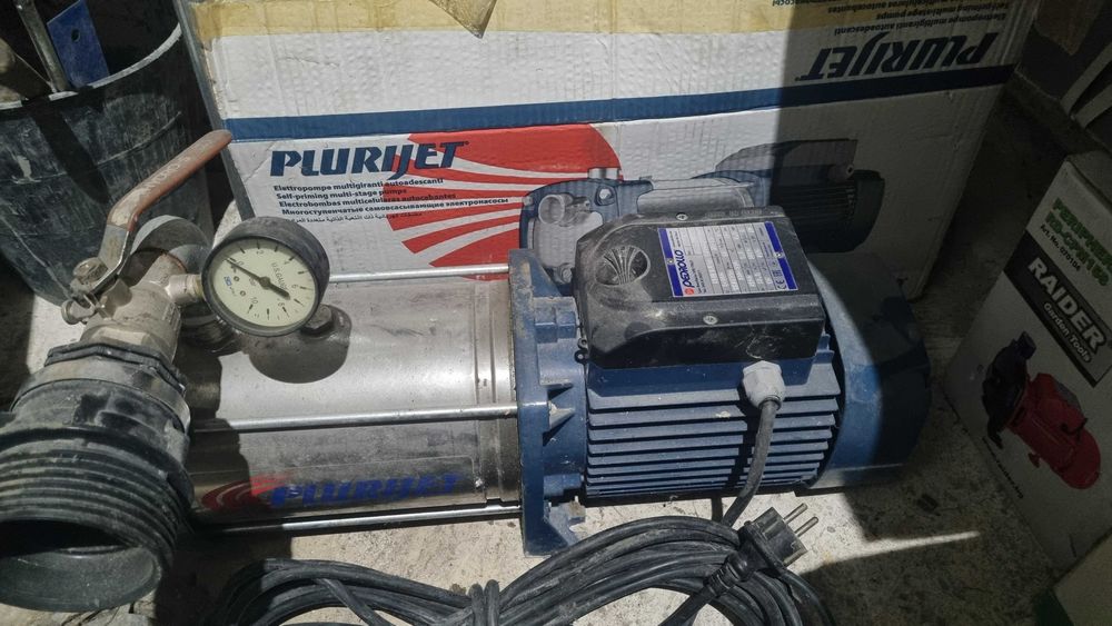 Италианска помпа pedrollo plurijet