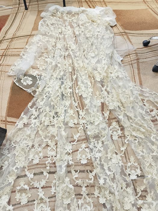 Шторы ,тюли на 3 окна