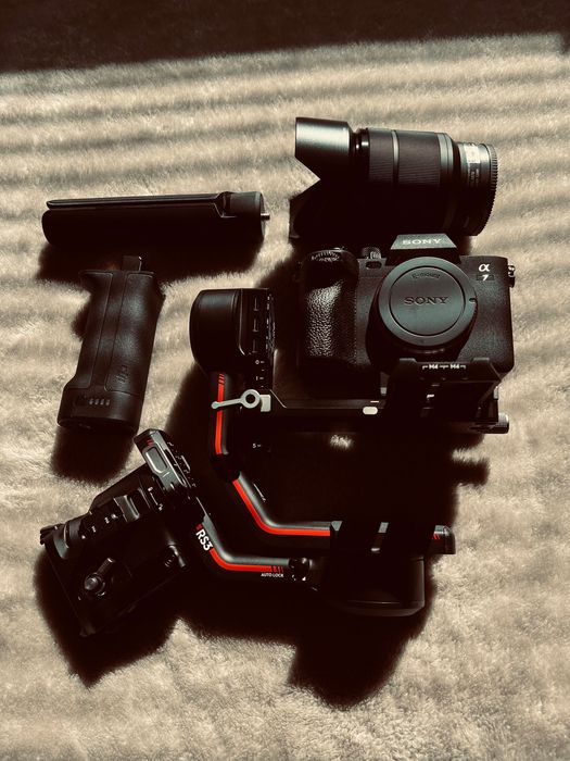 Продам камеру Sony a7m4. Без объектива!!!