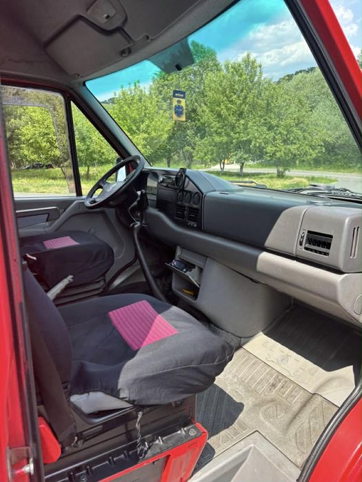 Vand sau schimb doar cu mercedes sprinter ! 316