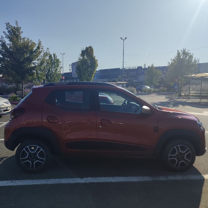 Dacia Spring Extreme 65 CP – Goji Red