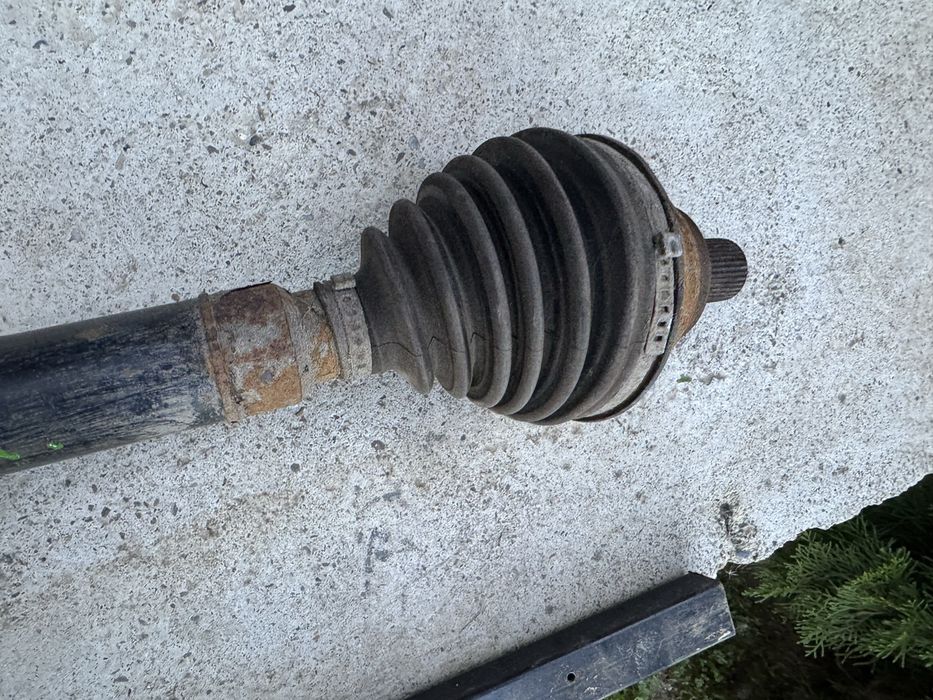 Planetara dreapta fata pt cutie automata dsg pt passat b6 b7 cc etc