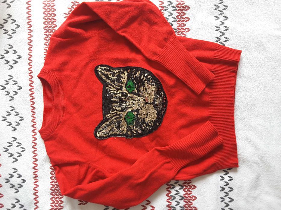 Детски блуза с красива декорация с паети -коте