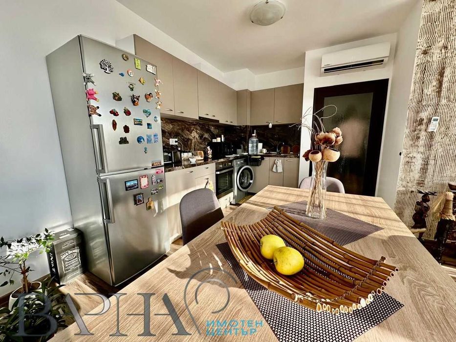 Дава се под наем Тристаен апартамент в Варна, Младост 1 - 100 кв.м за 548.25 € - Снимка #4