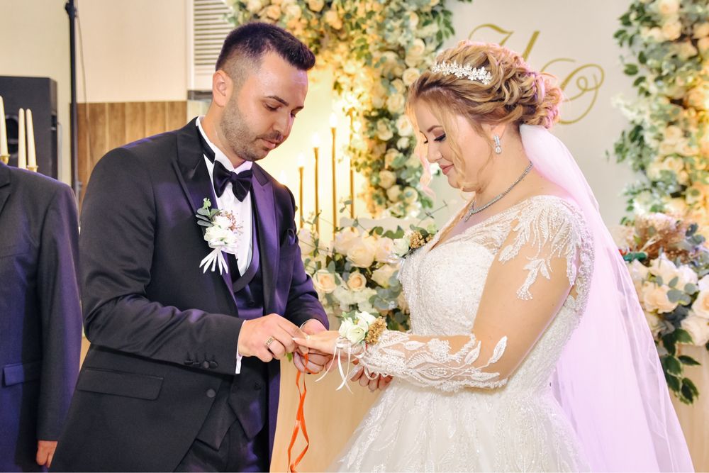 Булчинска рокля