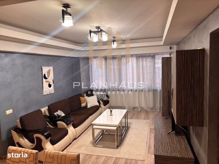 Apartament  4 camere - etaj 2 ,B-dul Traian ,la cheie