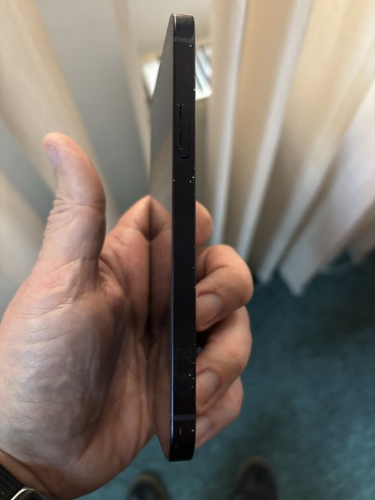 Iphone 12 de vanzare