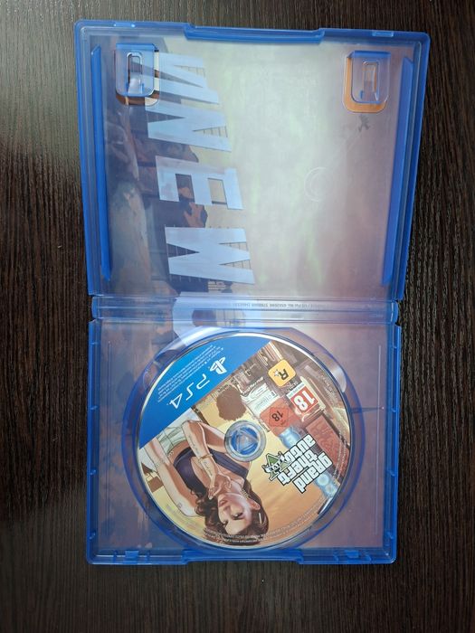 Продам диск GTA5 PS4