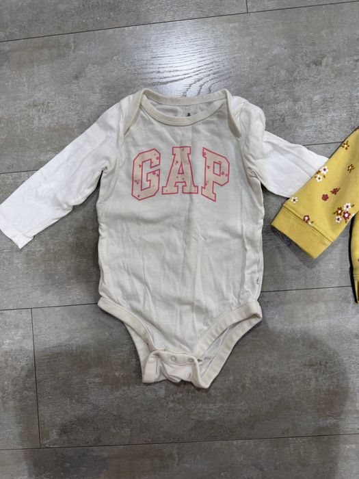 Оригинал GAP боди 6-9 мес.