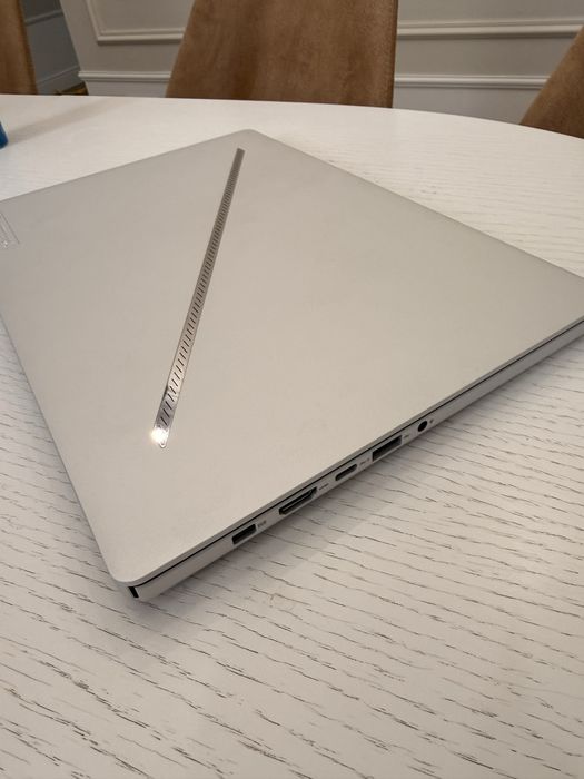 Asus ROG Zephyrus G14