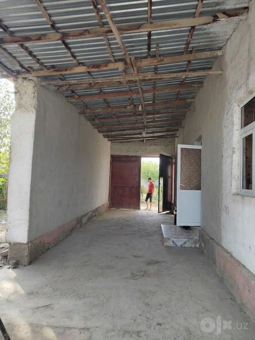 Uchaska sotiladi Yangi qurg'on tumani  Mang'it  MFY da joylashgan.