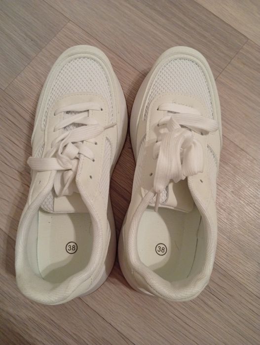 Женская обувь 38рр