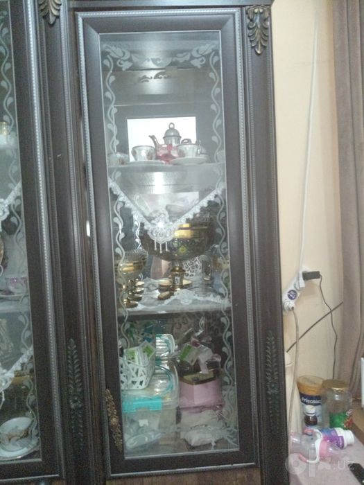 Мебель для гостиной сервант