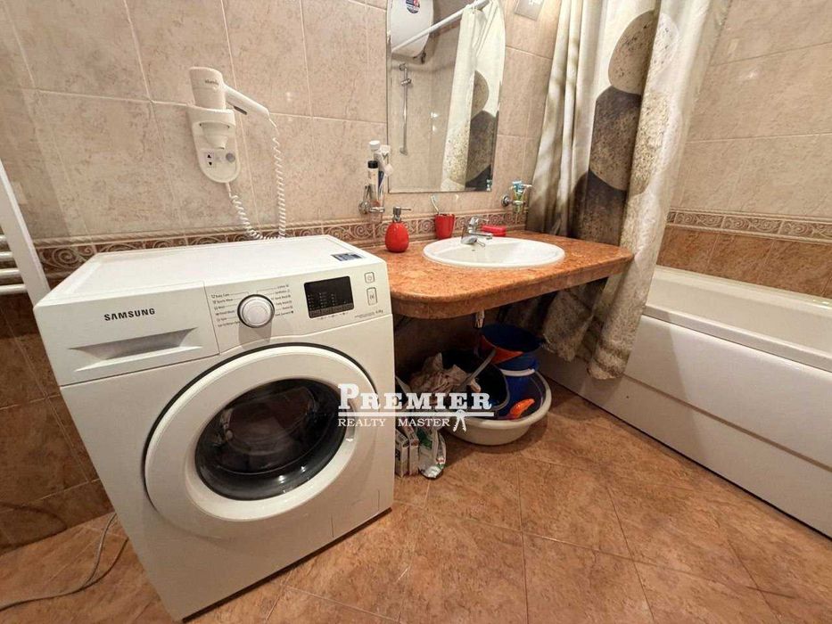 Продава се Тристаен апартамент в Поморие - 112 кв.м за 478 €/кв.м - Снимка #7
