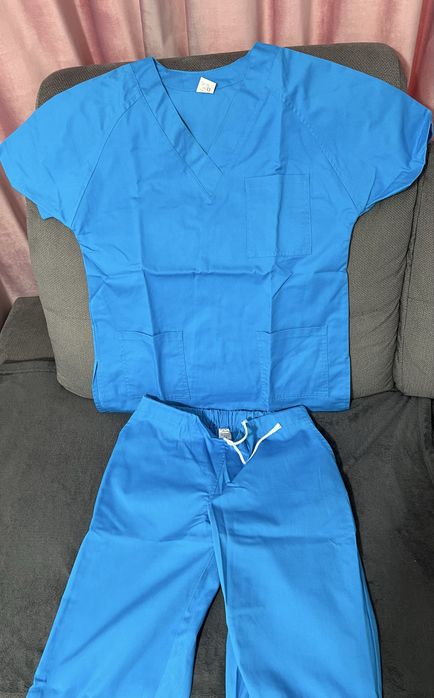 Costum medical set