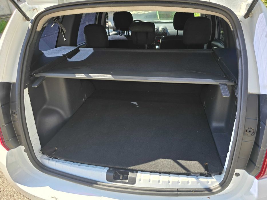 Duster 4X4 1.6 Offroad,GPL,Proprietar,geamuri electice , Laureate