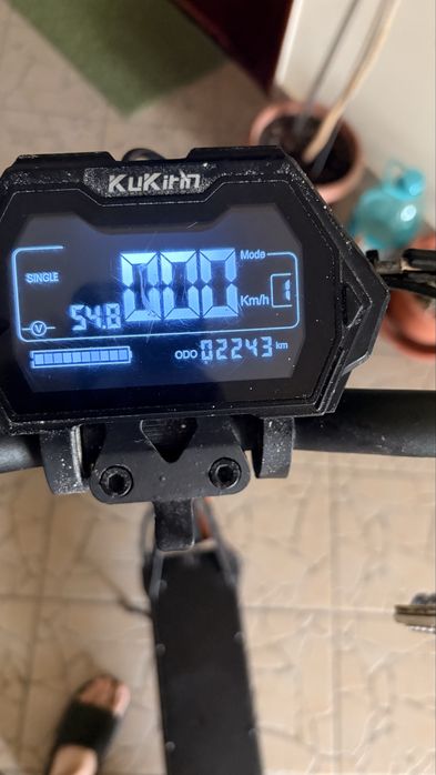 kukirin g2 pro 2025(mai las la pret daca o ridicati personal)