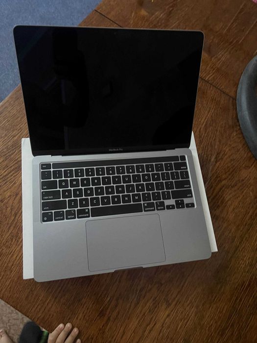 Macbook Pro 13 M2 8/256