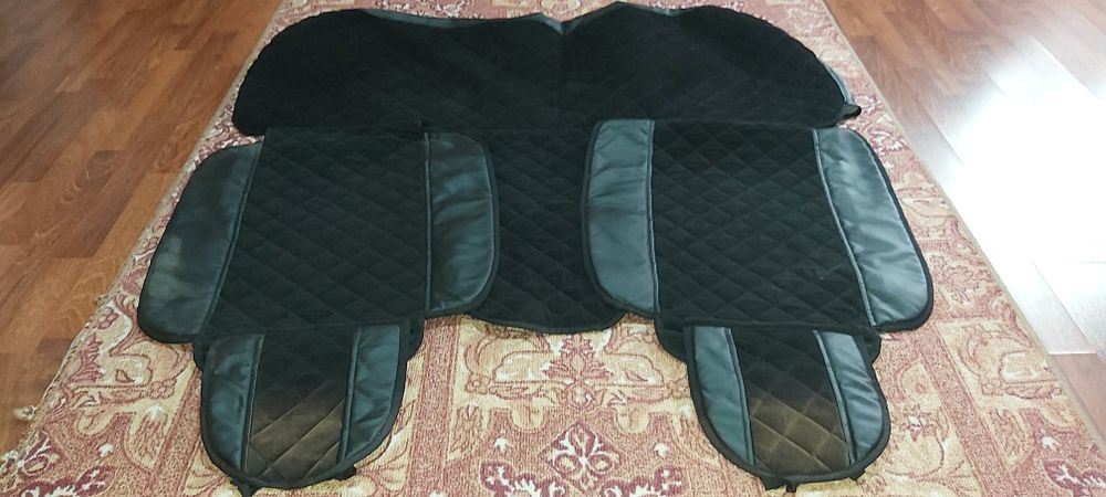 Чехлы на машину.