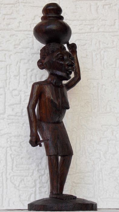 Statueta unicat,ciudatul si agresivul trib Mursi,sculptura abanos