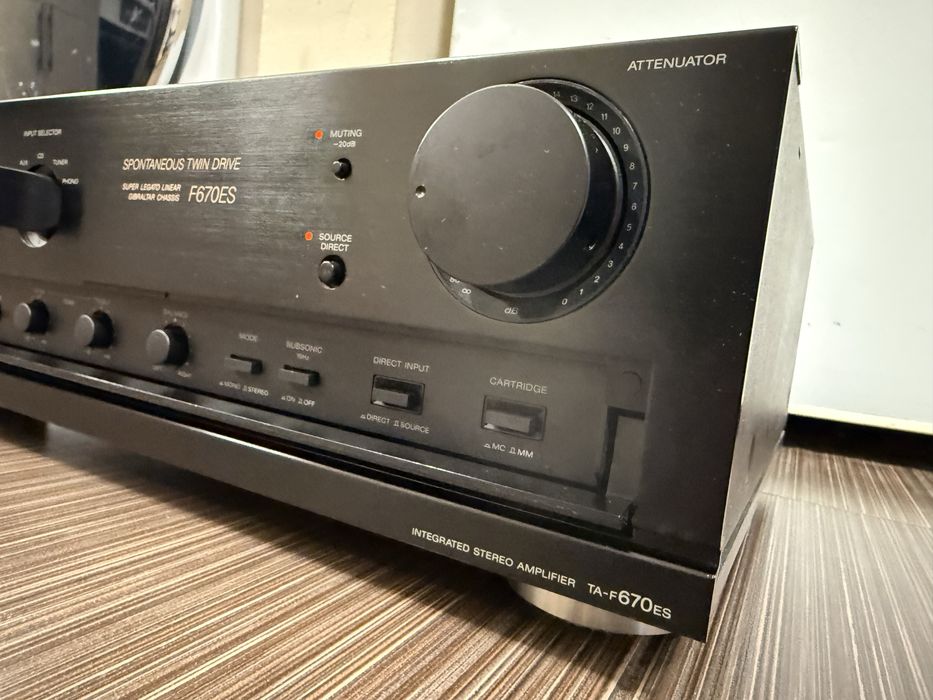 Sony TA-F670es Качествен стерео усилвател