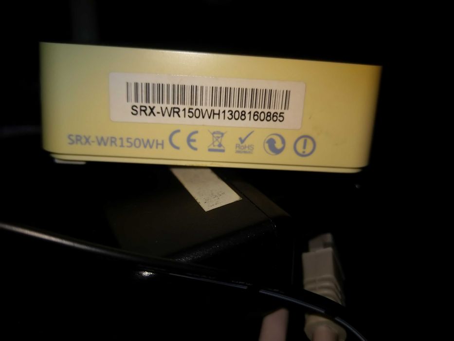 Router wireless serioux. Preț 25 lei.