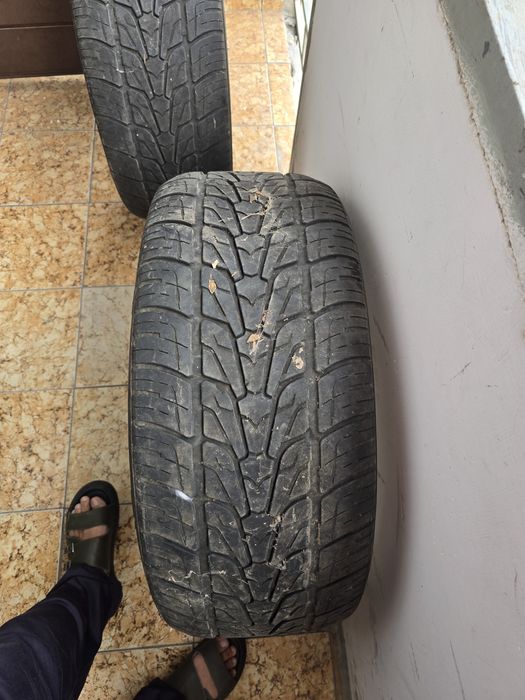 Продам резину 285/50/20