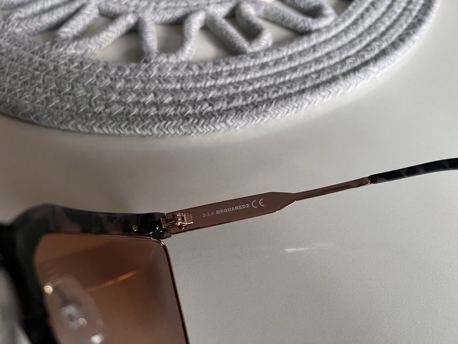 Слънчеви очила Dsquared2