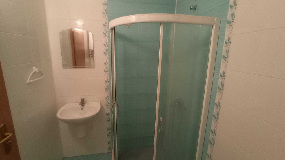 Дава се под наем Едностаен апартамент в Поморие - 50 кв.м за 235 € - Снимка #2