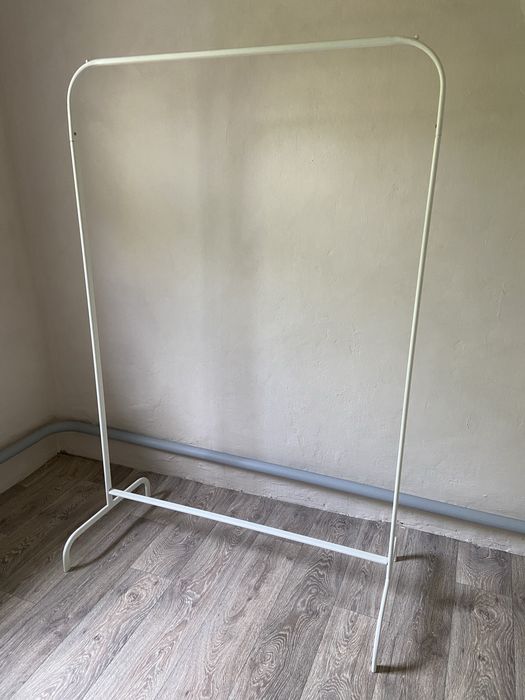 наполная вешалка IKEA мулиг