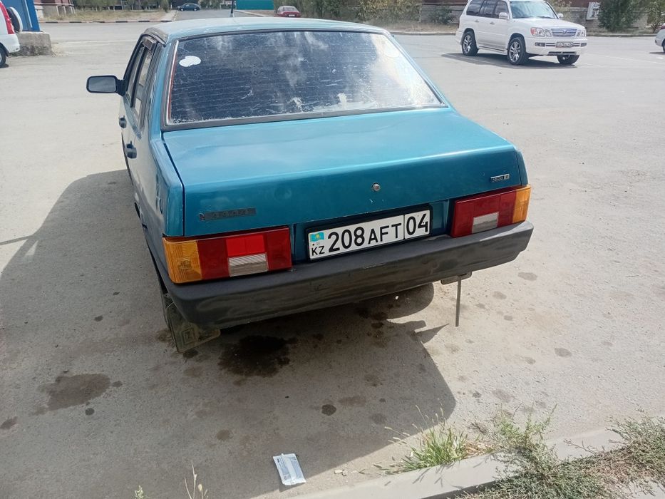 Ваз Лада 21099..