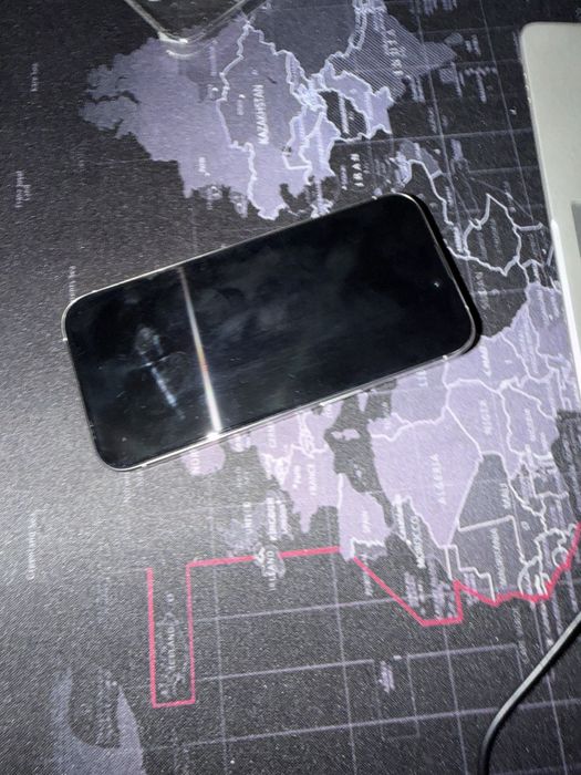 Iphone 15 pro xolati ideal ochilmagan