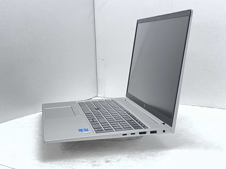 Реновиран лаптоп HP EliteBook 850 G8 i5-1135G7 16GB 260GB/ Гаранция