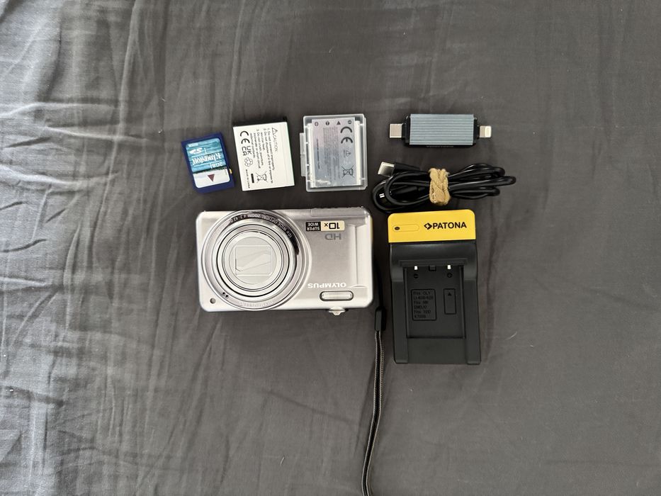 Olympus VR-310.