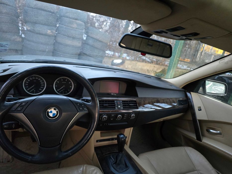 BMW e60 545i 2004г.