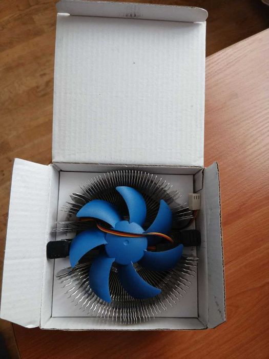 Кулер для процессора CROWN CM-90