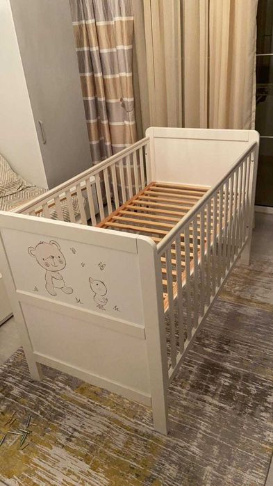 Patut lemn masiv+Saltea Cocos+Lenjerie