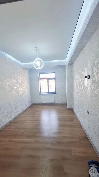 Lokatsiasi ham juda zur joyda