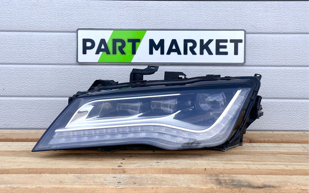 Ляв фар AUDI A7 S7 RS7 Full Led 4G8941773