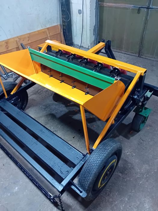 Садачка за лук и чесън 5 редова