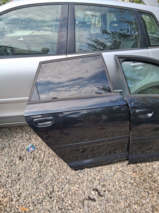 Vând uși de Audi A3 berlină an 2008