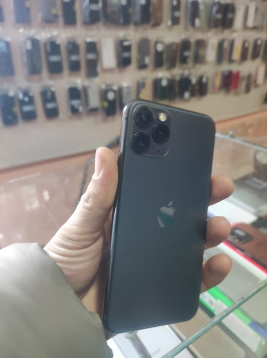 Iphone 11 pro sotiladi obmen dapli tellarga