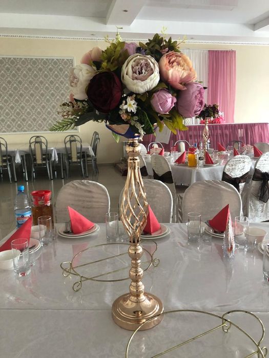 Подставка для цветов (ваза)