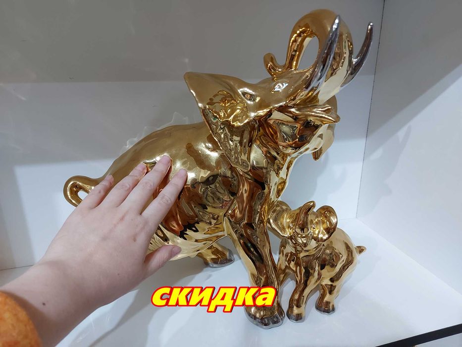 Статуэтка "Слониха со слонёнком" Ahura
