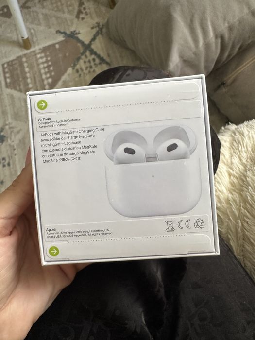 Новые запечатанные Airpods 3