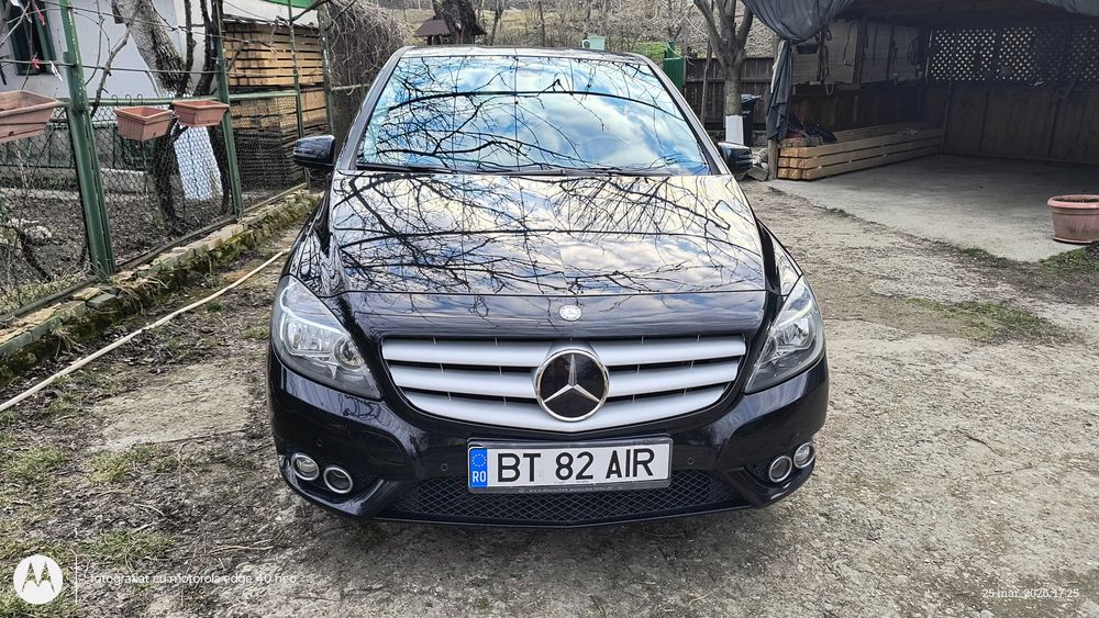 Mercedes B180 1.6 benzina 2012