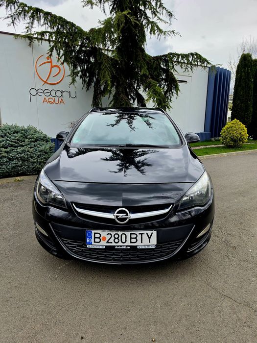 OpeL Astra J An 2014 - Euro 5 - Proprietar - Accept orice Test !!